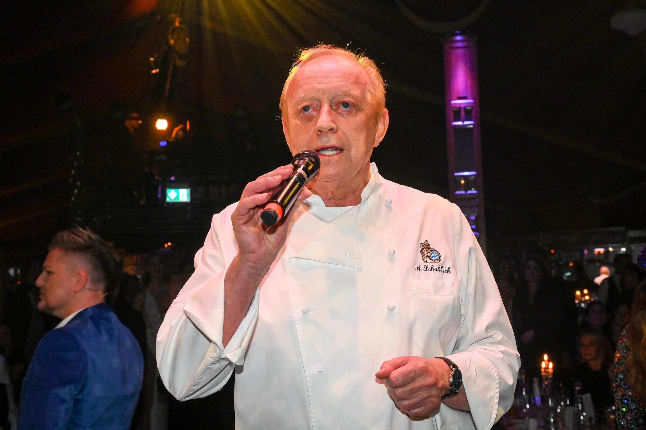 Alfons Schuhbeck Krebserkrankung – Wie der Star-Koch mit seiner schweren Diagnose umgeht